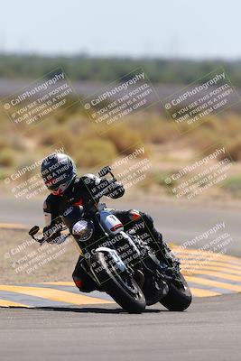 media/Sep-25-2023-Moto Forza (Mon) [[81ffa65e0a]]/B-C Group/Session 3 (Turn 16)/